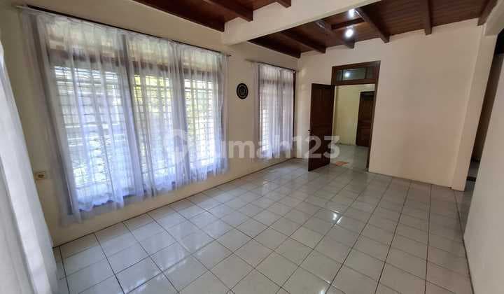 Rumah 2 lantai dekat griya di subang, antapani - bandung