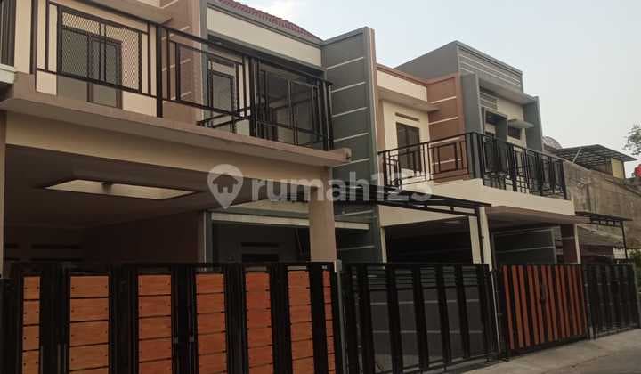 Rumah baru minimalis di suryalaya, buah batu - bandung
