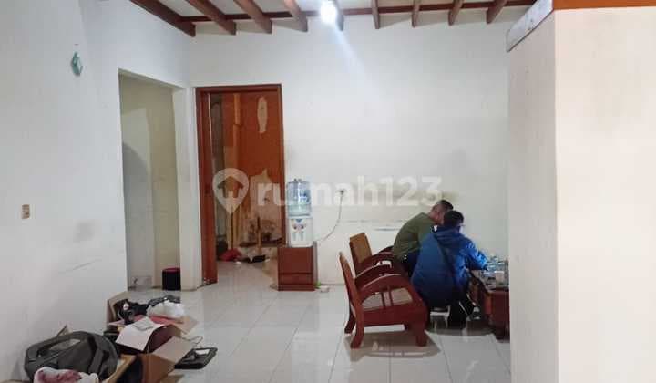 Cheap House with Freehold Title in Turangga, Bandung