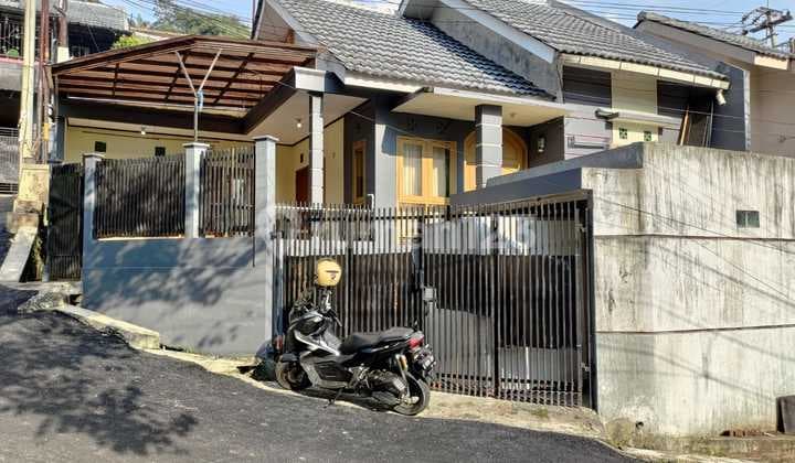 Rumah murah siap huni di komplek Green Valley, jatihandap - padasuka