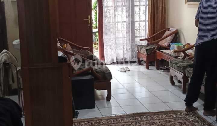 Strategic old house near TSM in Maleer Indah, Gatsu - Bandung.