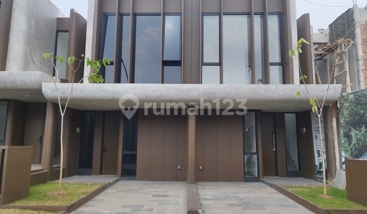 Rumah Bagus Siap Huni Dekat ke Statiun Jurangmangu Bebas Biaya Biaya