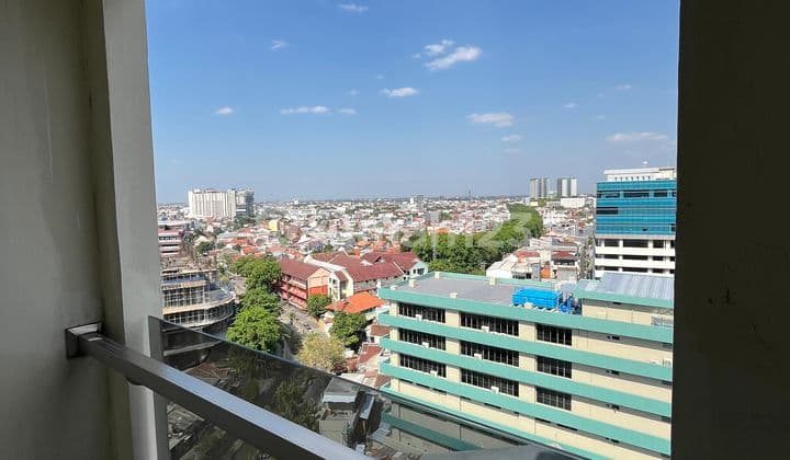 Hot Deal !! For Sale !! New Apartment!! Termurah!! Tengah Kota !! Pinnacle Apartment ( Louis Keinne Pandanaran ) Semarang , Lantai Tinggi , View Bagus , Good Invest , Mudah Disewakan !! Jika Butuh Lbh Luas Ada 2unit Jejer Ada!!