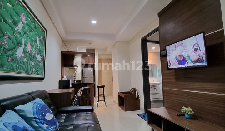 SEWA MURAH !! MG SUITES APARTEMENT 47m2, 1 BED ROOM BUKAN STUDIO!! ,FULLY FURNISH, ADA BALKON BUAT Jemur dll ,LOKASI PUSAT KOTA SEMARANG ,LANTAI PREMIUM ,NICE VIEW