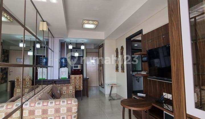 SEWA Apartemen tengah kota MG SUITES Bagus,Luas,,Lantai Premium,Fully Furnished