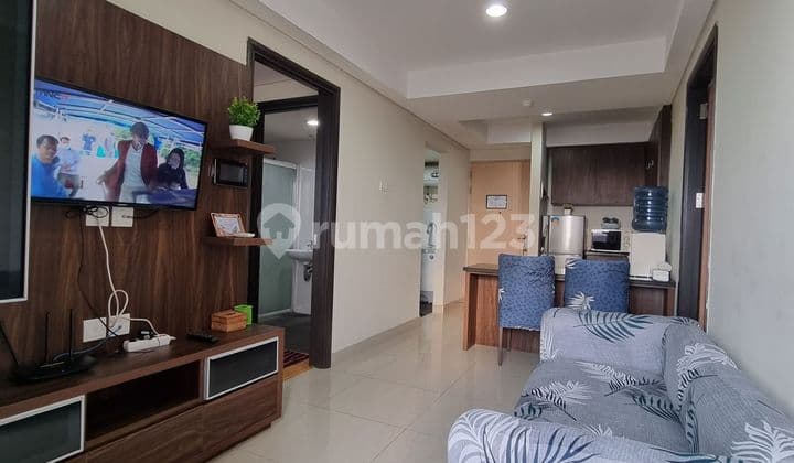 SEWA MURAH!! MG SUITES APARTEMEN 2 BED ROOM ,FULLY FURNISHED, BALKON LUAS , LENGKAP TINGGAL BAWA KOPER AJA!