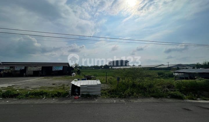 Jual Cepat Tanah Industri/ Pabrik Di Boja Kendal Jawa Tengah , Lokasi Dari Jalan Besar Semarang - Boja Masuk 600 Meter,sekitarnya Banyak Pabrik ,container 40" Bisa Masuk. 45 Min Ke Pelabuhan, 20 Min Ke Pantura, 10 Min Ke Bsb,3 Min Ke Terminal Cangkiran.lu