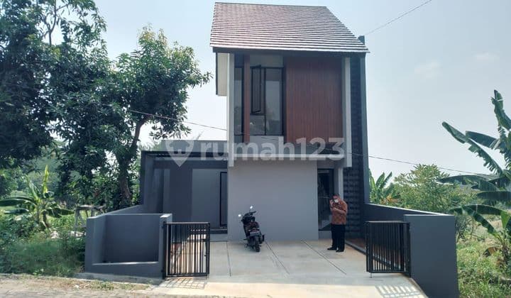 JUAL RUMAH BARU 2 LANTAI HM DAERAH GRIYA LESTARI NGALIYAN !! HARGA NEGO !!