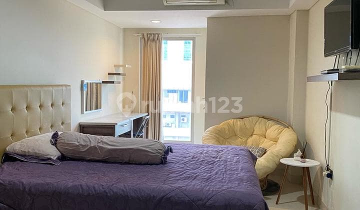 For Rent / Sewa Apartemen di Pusat Kota Semarang , Selangkah ke Tugu Muda. Pinnacle Apartment /Louis Keinne Pandanaran Semarang . Fully Furnished , Lengkap , Bersih , Siap Huni .