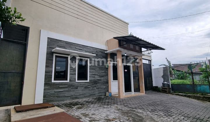 Jual Tanah Dan Bangunan Di Mlaten Trenggulun Semarang , Cocok Untuk Dibangun Gudang Tengah Kota Lt.954