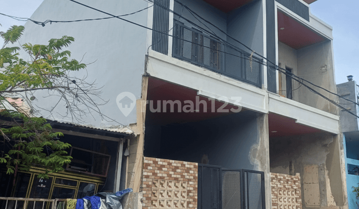 Rumah Kondisi Baik Siap Huni di Harapan Indah (13729 Rn)