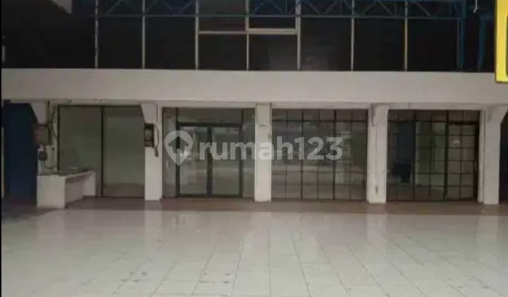 For Sale 3-Unit Shop House 3 Floors Ciputat South Tangerang