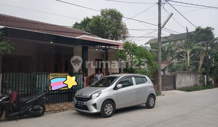 Rumah Luas Siap Huni di Jalan Raya Pondok Aren