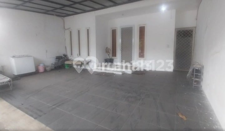 Disewakan Rumah Siap Huni 2 Lantai di Lebakbulus Jakarta Selatan