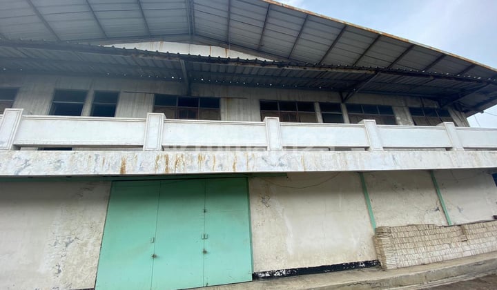 Dijual Gudang Sayap Moch Toha