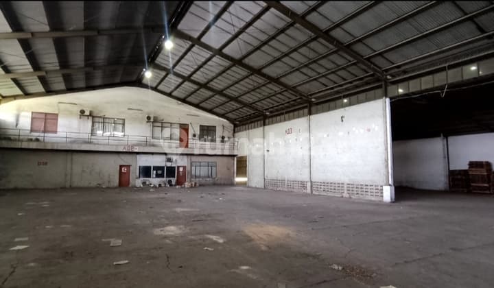 Murah Gudang Besar Soekarno Hatta Area Pergudangan Caringin Akses Kontener Dekat Tol Pasirkoja, Bandung