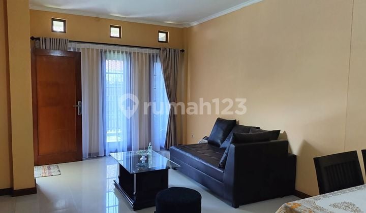 Murah Rumah 2 Lantai Minimalis Pusat Kota Area Jalan Riau Bandung