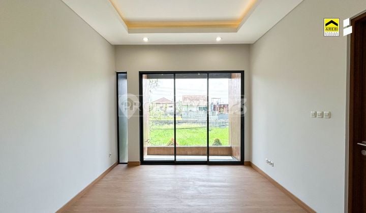 Termurah Rumah Baru Minimalis 2 Lantai di Mekar Wangi Singgasana Bandung