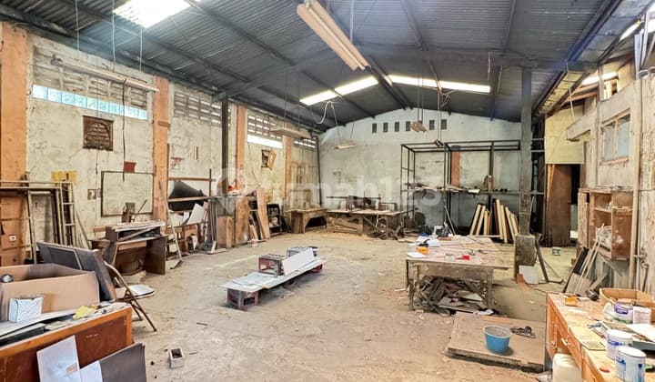Cheapest Warehouse Workshop in Pasteur, Bandung