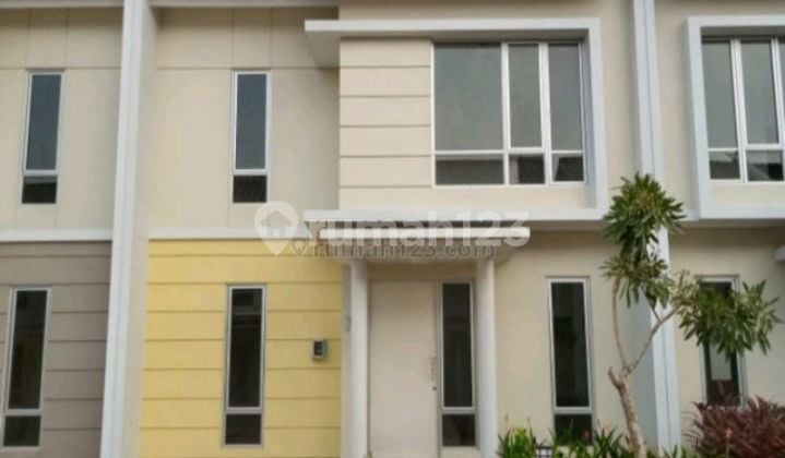 Rumah Di Carrillo Residence 2 Lantai Sudah Rapih Siap Huni