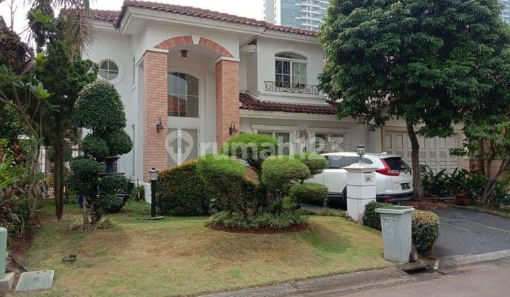 Rumah Mewah Siap Huni Cluster Beverly Golf Lippo Karawaci
