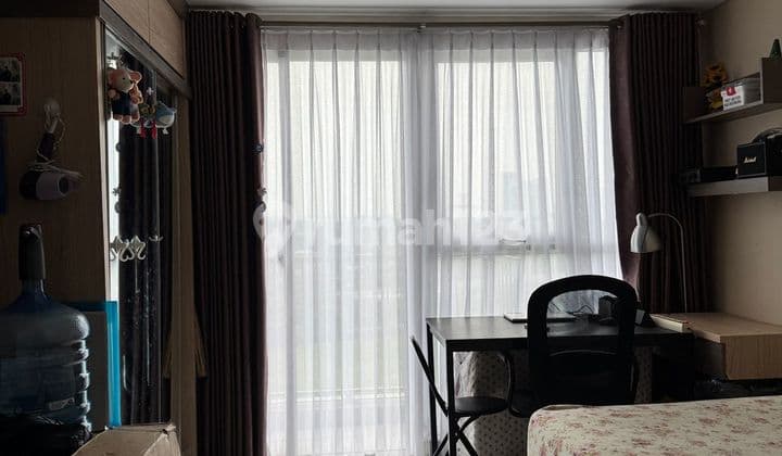 Apartemen Studio Furnished Dekat Exit Tol Aeon dan Stasiun