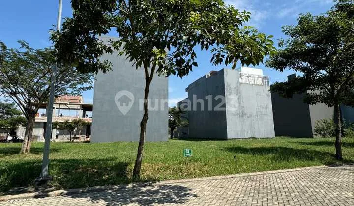 Tanah Kavling Kawasan Green Lake City 180M2 Cluster Ebony