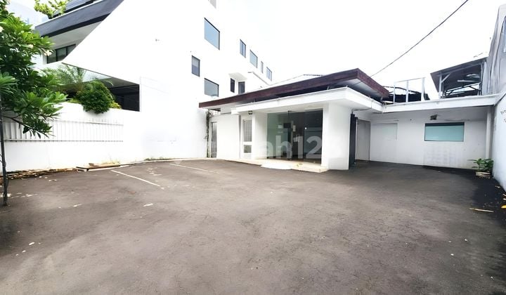 Affordable Land-Priced House in Senopati, South Jakarta