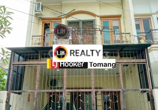 RUMAH Minimalis Siap Huni daerah Tomang, Jakarta Barat