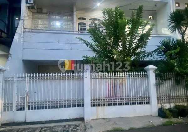 Rumah Di Mandala Tomang Jakarta Barat 2 Lantai Jarang Harga Murah