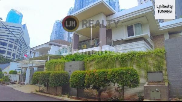 Tanjung Duren West Jakarta Luxury House Near CPOnly 17 Million per Meter