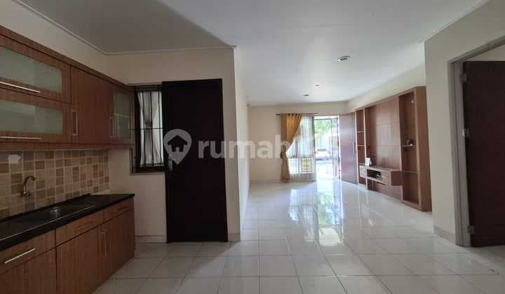 Dijual Murah Rumah Kawasan Foresta Fiore Siap Huni Bagus Sekali