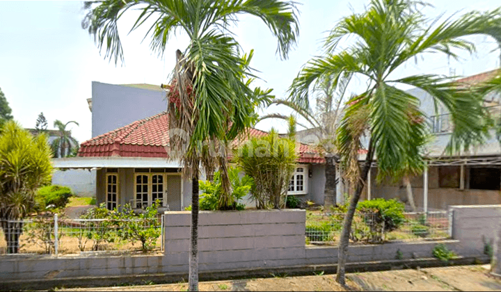 Rumah Tua Hook. Citra Garden. 16x20. Jalan Lebar 3 Mobil.