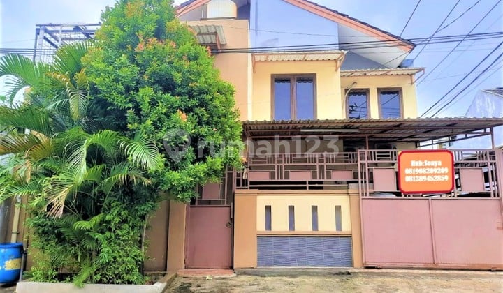 Rumah 2 Lantai Hook. Poris Indah. 10X11. Jalan Lebar 3 Mobil