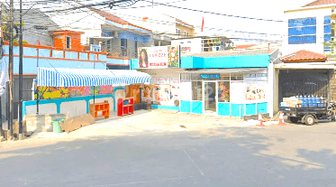 Rumah Tua Hook. Tomang. 12x25. Jalan Raya Lebar 3 Mobil