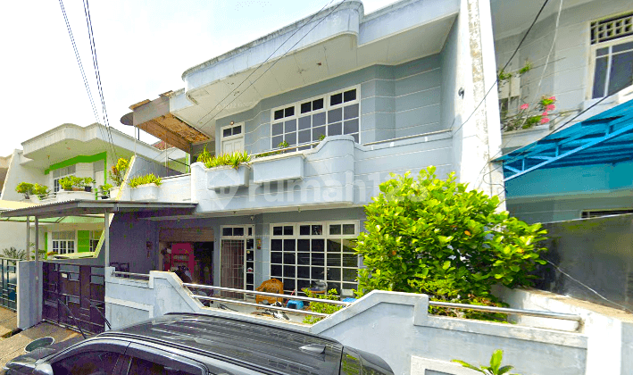 Rumah Sunrise Garden. 2 Lantai. 9X20. Jalan 2 Mobil. Siap Huni