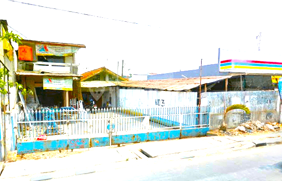 Rumah Tua Cengkareng. 15.5x28. Jalan Raya 3 Mobil.