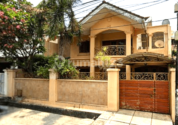 Tomang House. 2 Floors. 12X20. 4-Car Wide Road. Move-in Ready.