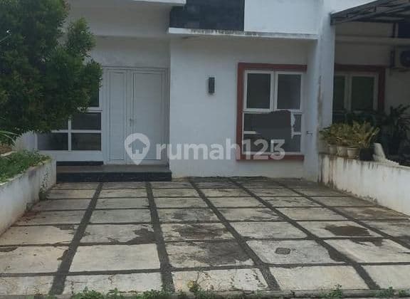 2-Storey House with SHM in Graha Bintaro, Pondok Aren