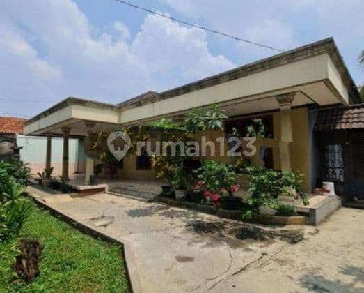 Dijual Rumah Luas Secondary Bonus Kios di Sawah Baru, Ciputat