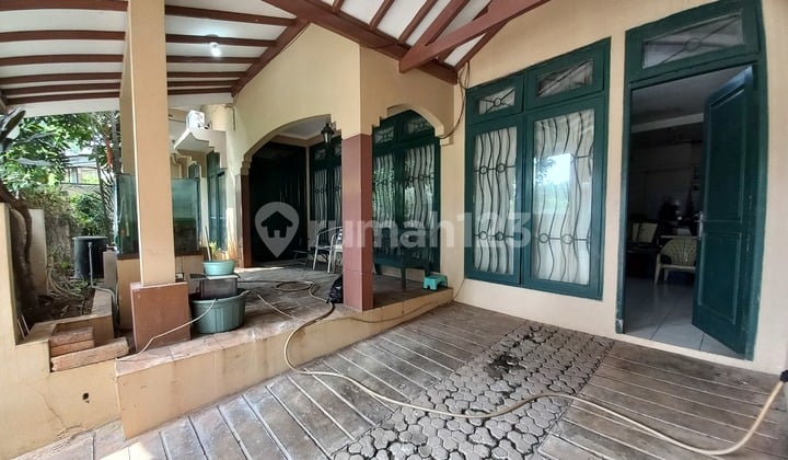 Rumah 2 Lantai Dekat Area Bisnis