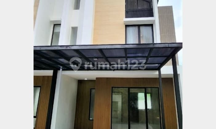Rumah Ready 6x16 3KT+Attic La sein Essence Jakarta Garden city