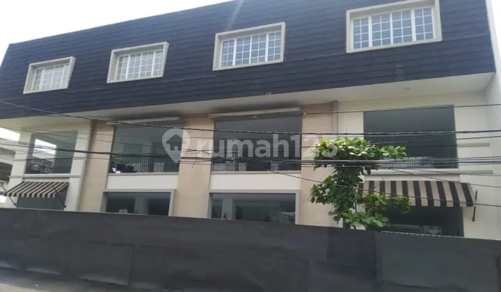 3-story office building 20x30 600m Cipinang Melayu East Jakarta