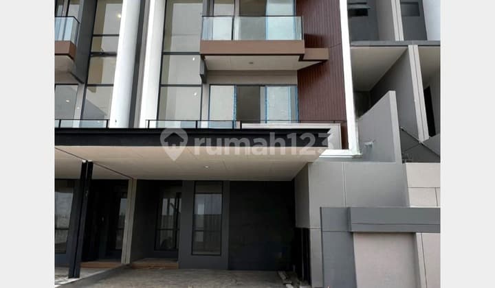 3-Story House 9X15 135M Cluster Kelimutu Asya Jgc Jakarta Garden City