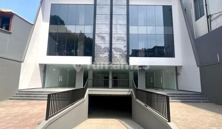 Commercial Office Building Luas 600M Duren Sawit Jakarta Timur