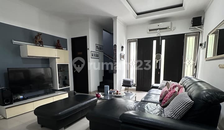 Rumah 2 Lantai Furnished di Cluster Sevilla, Bsd, Tangerang Selatan