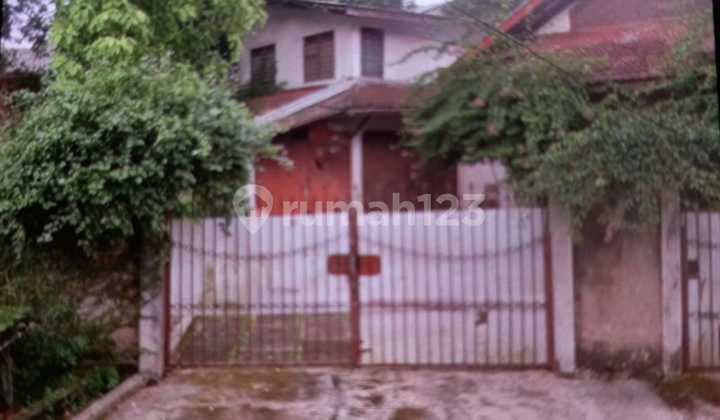 SHM House in the Main Deplu Complex, Pondok Aren, South Tangerang.