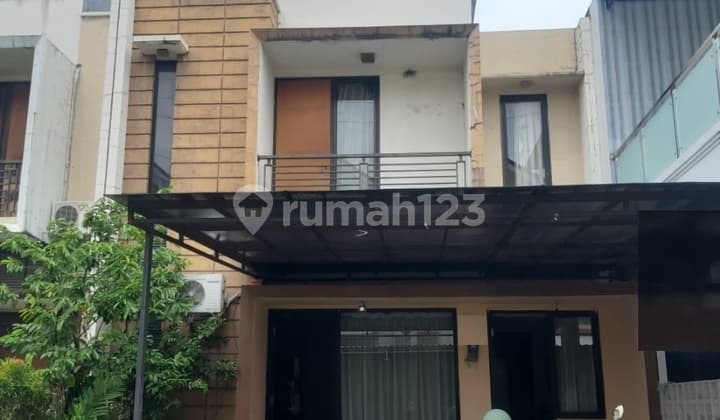 Rumah 2 Lantai di Palmwood Residence, Bintaro, Tangerang Selatan