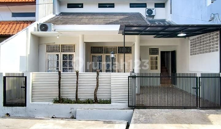 Disewakan Rumah Kasuari Bintaro Jaya Sektor 9