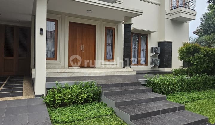 Dijual Rumah Cantik dan Mewah di Sektor 9 Bintaro Jaya
